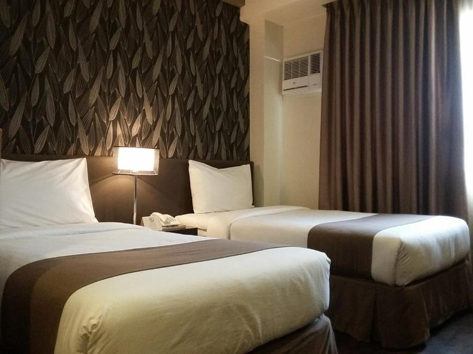 Gt Hotel Iloilo Zewnętrze zdjęcie