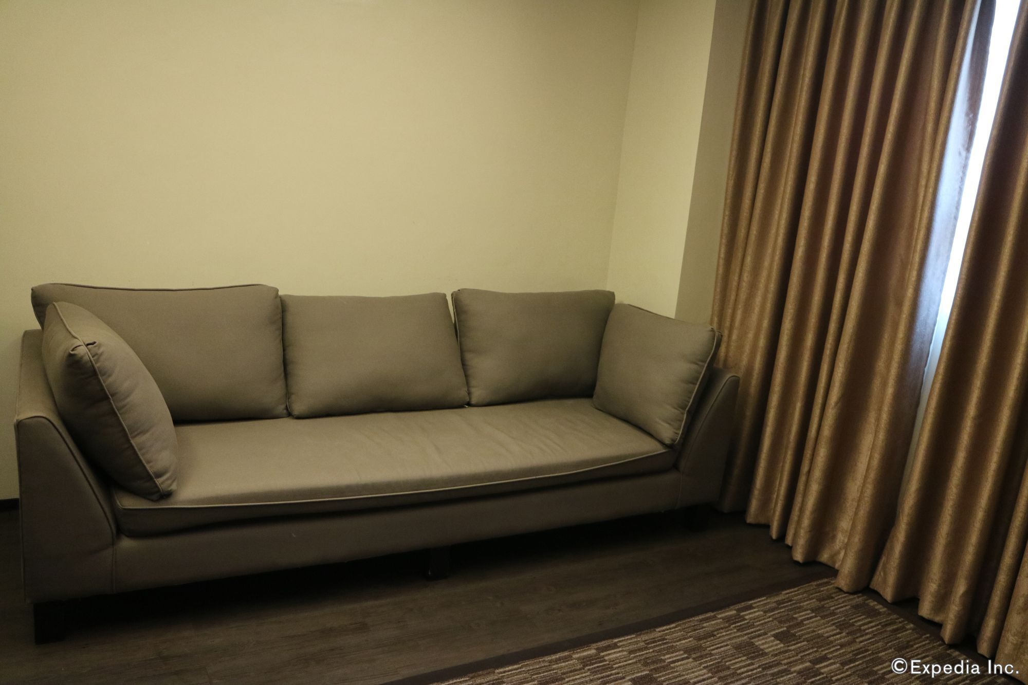 Gt Hotel Iloilo Zewnętrze zdjęcie